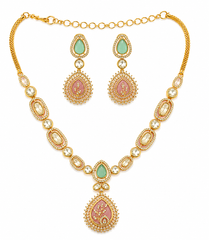 Green Stone Kundan Pendant Necklace Set with Statement Earrings