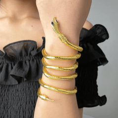 Designer Golden Snake Chain Necklace with Bracelet