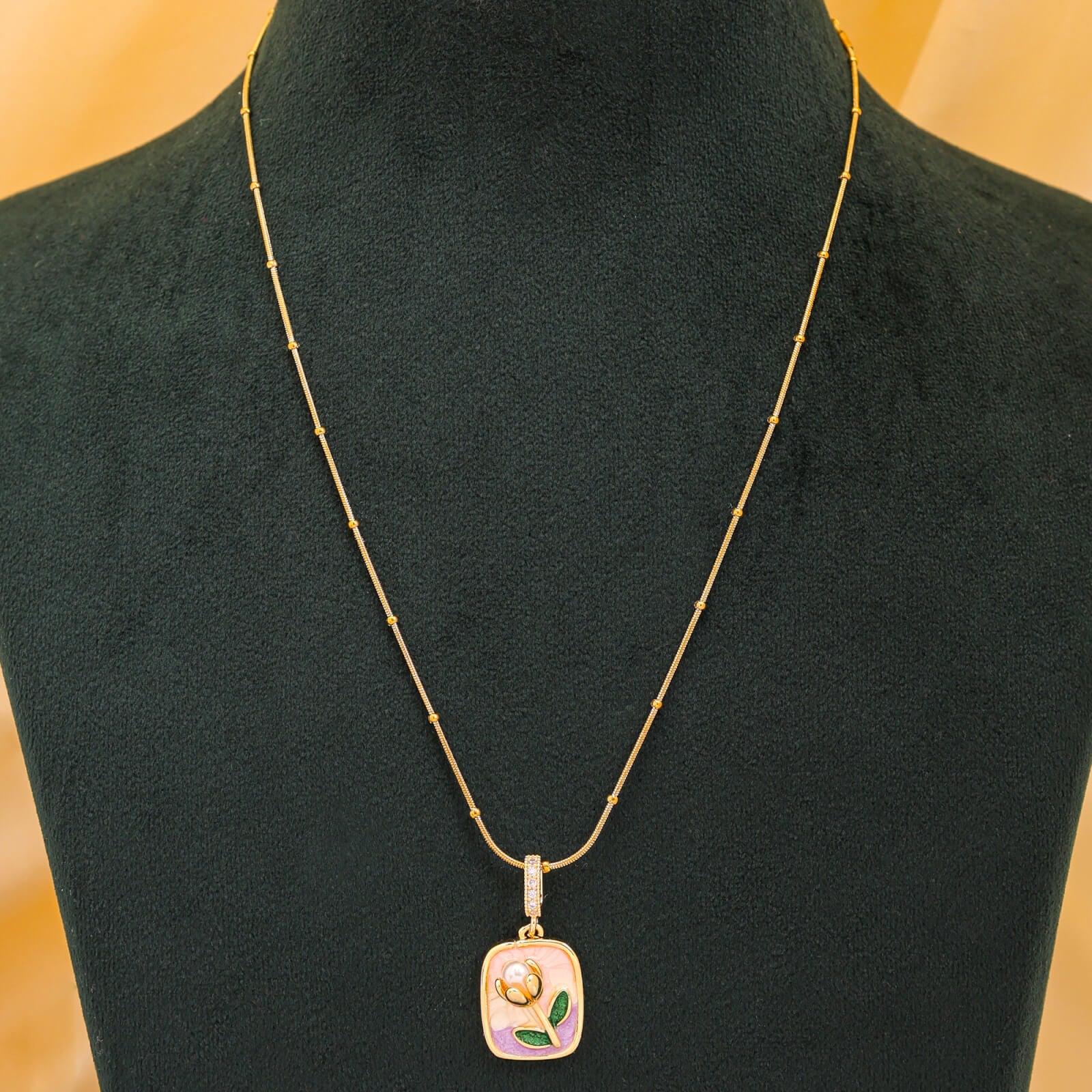 Tulip Floral Pendent Necklace