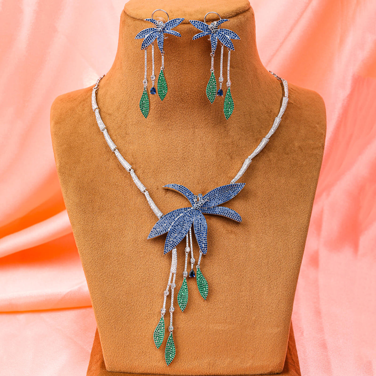 Fancy micro setting necklace set