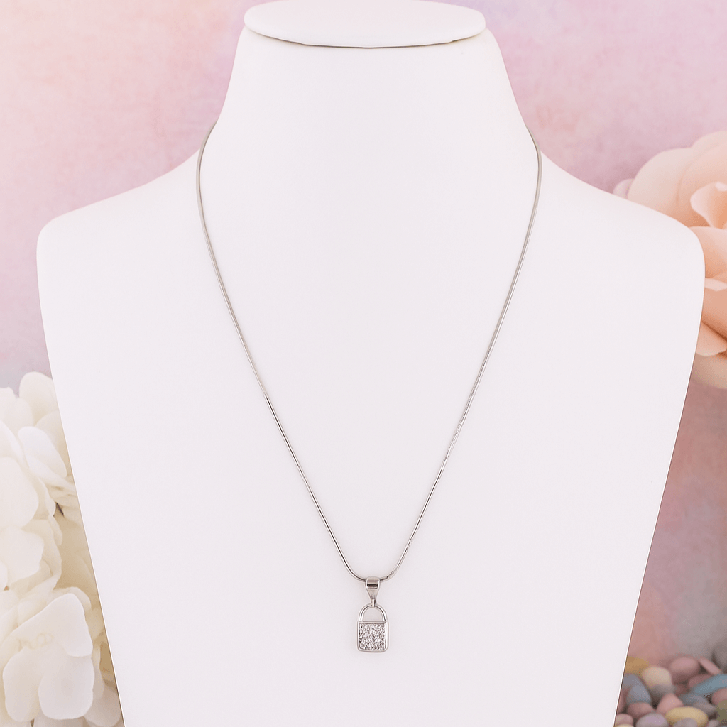Glow Lock  925 Silver Chain Pendent