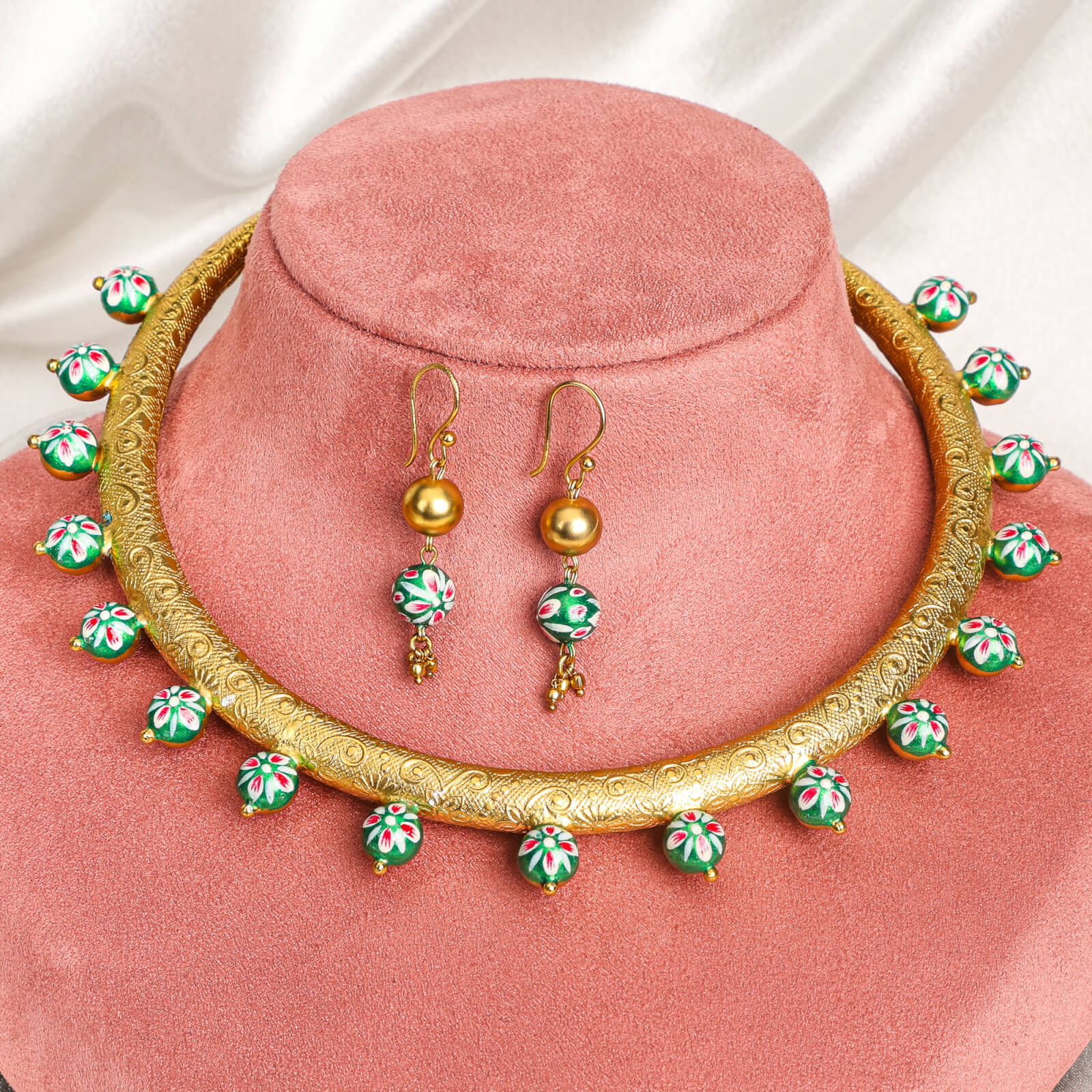 Hand crafted gold Plated Hasali
