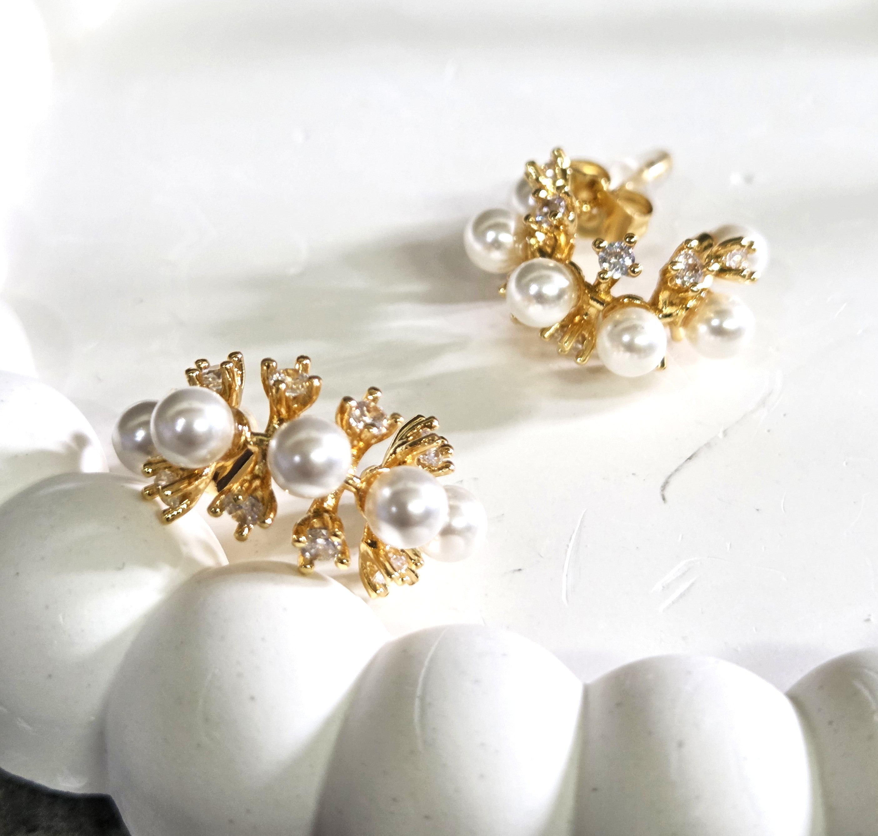 Gold Plated Pearl Floral Cluster Stud Earrings for Women CZ Crystal Elegant Statement Earrings