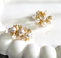 Gold Plated Pearl Floral Cluster Stud Earrings for Women CZ Crystal Elegant Statement Earrings