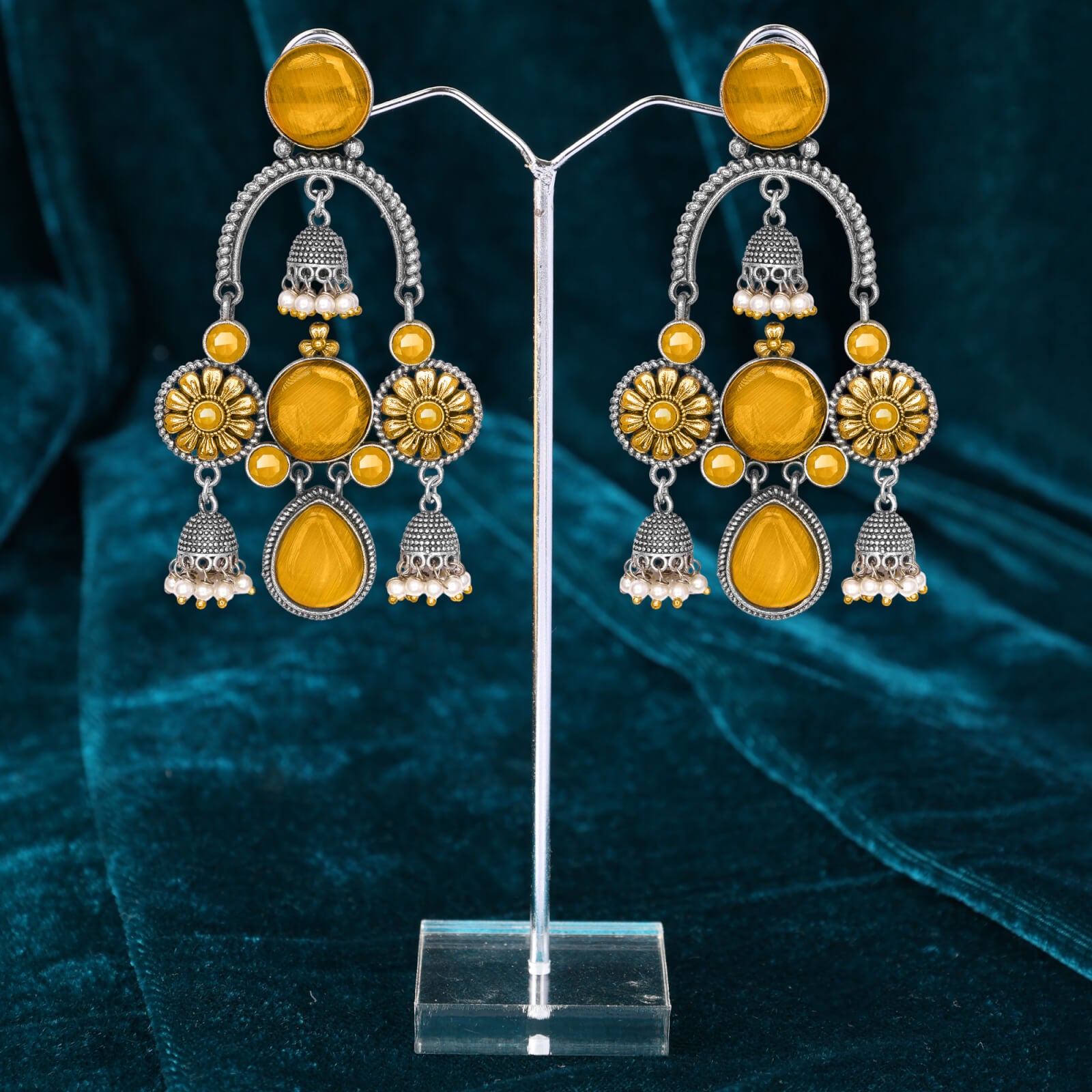 Ethnic kundan fusion earring