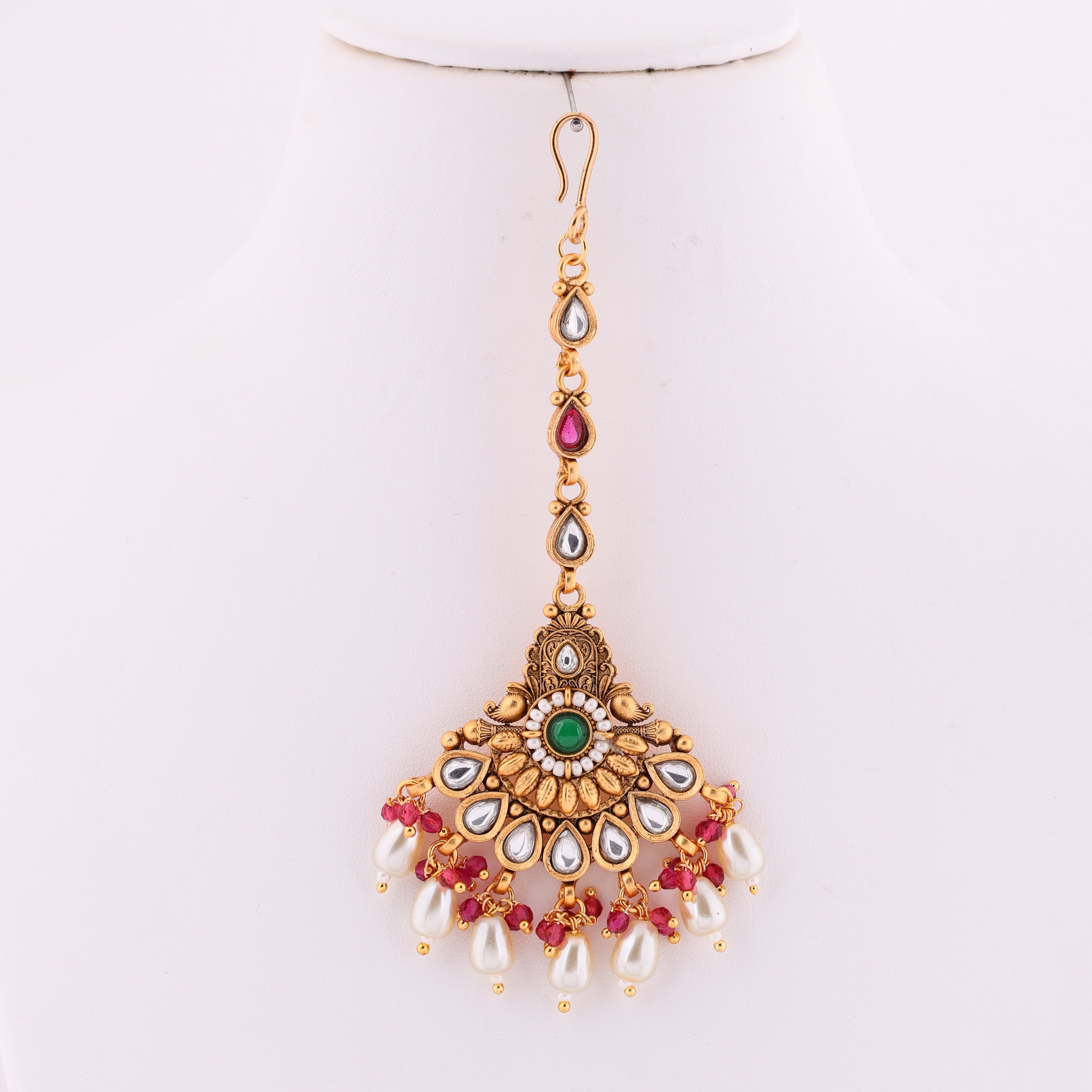 Nawratri Charm - Gold plated traditional necklace set