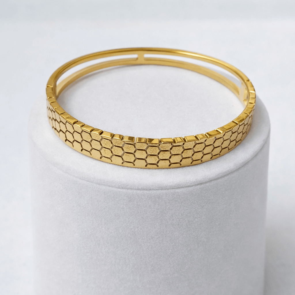 Regalia Textured Gold Plated openable Kada - Image 2