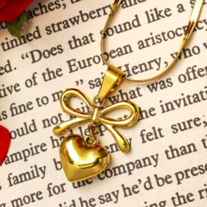 Bow and heart Necklace