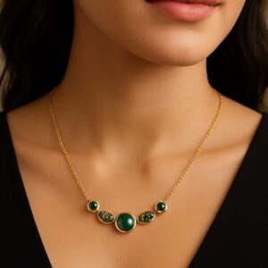 Green crystals Necklace