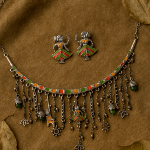 Silver toned Afghani necklace set