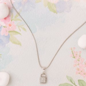 Glow Lock  925 Silver Chain Pendent
