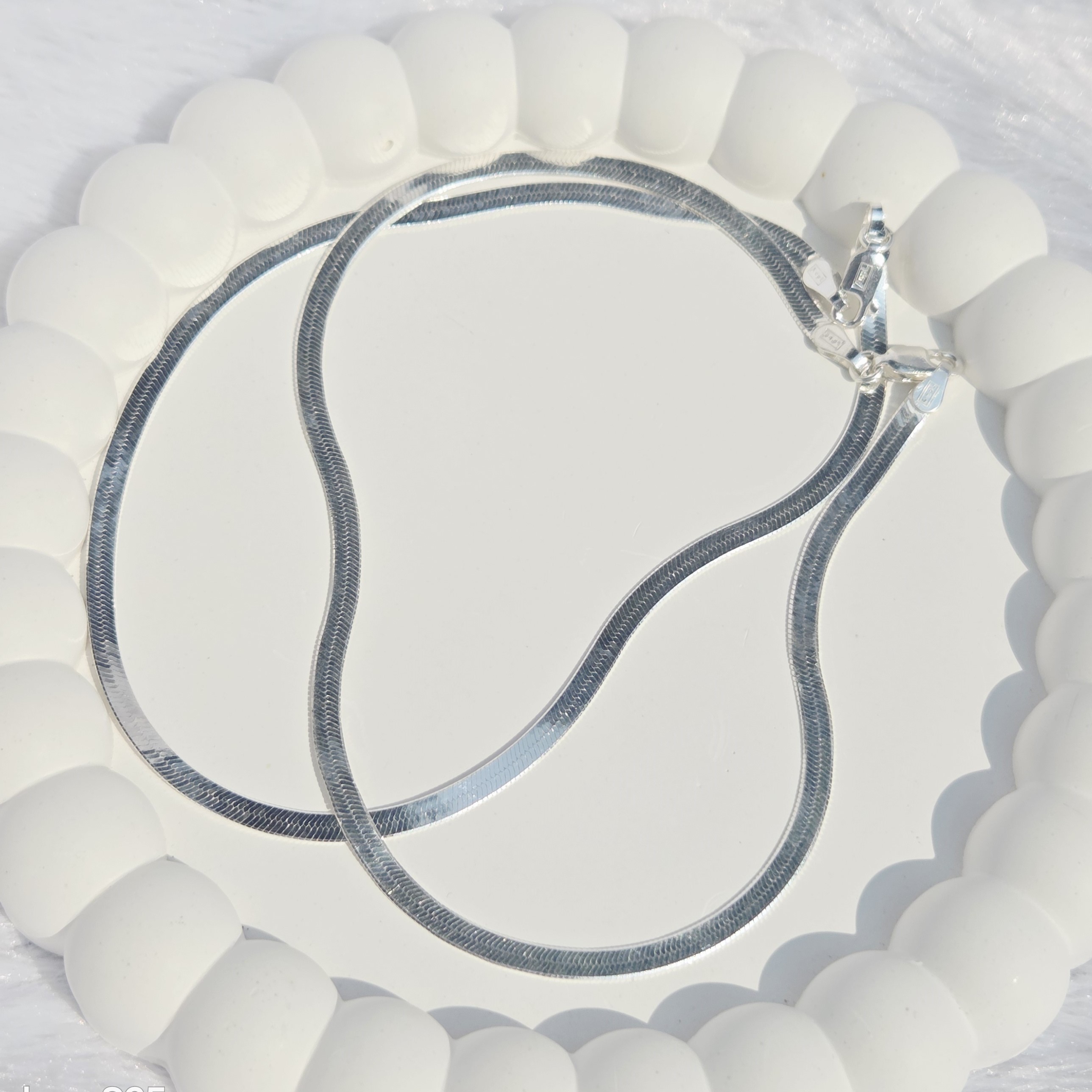 Classic 925 Silver Snake Chain Anklet - Image 2