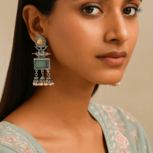 Trendy oxidized antique stone earring