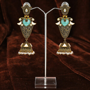 Trendy  gold tone antique drop earring