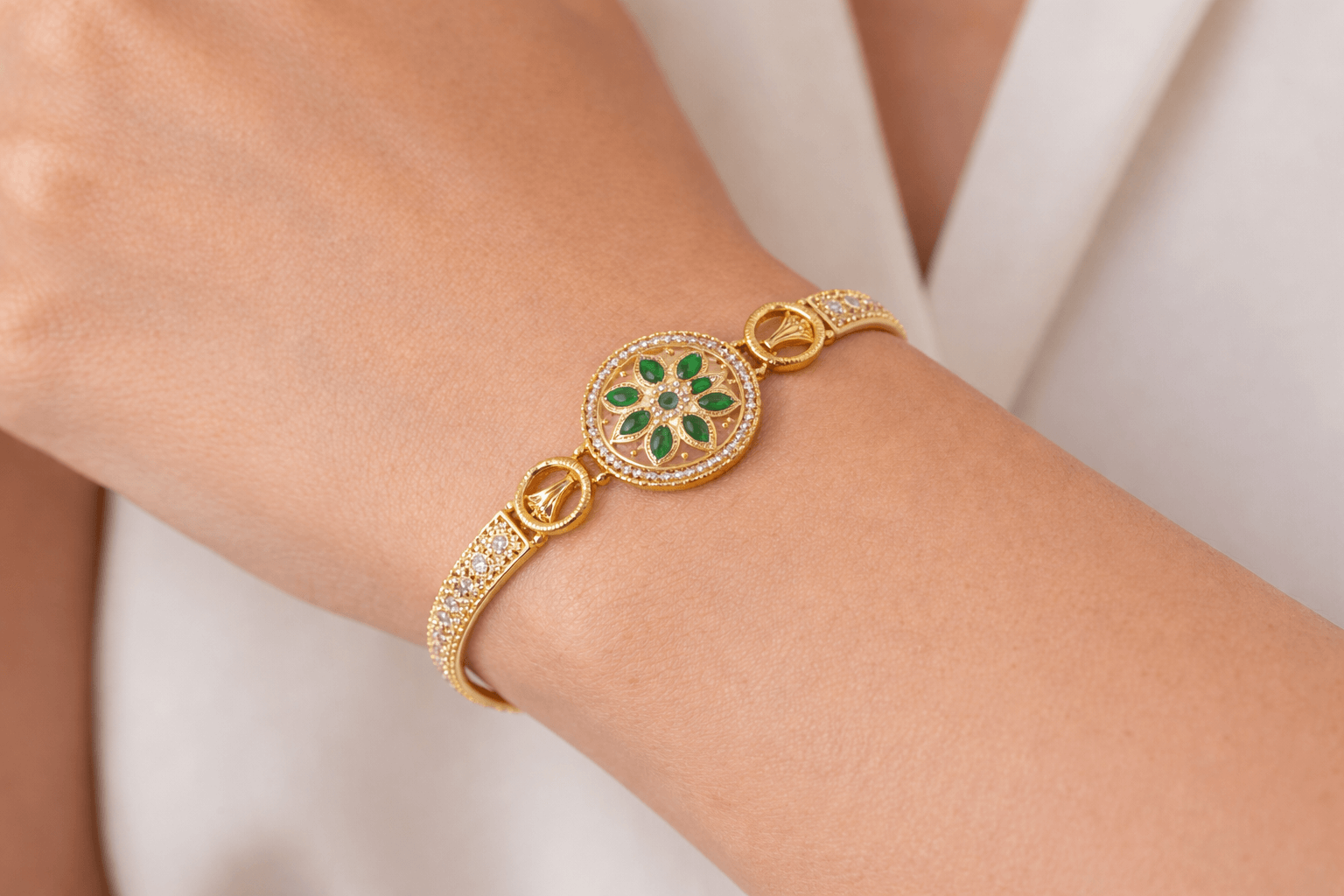 Traditional Gold-Plated Filigree Bracelet for Women - Image 3