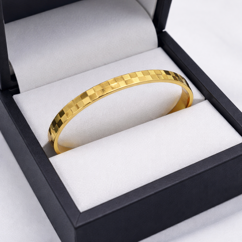 Royal Checkered Gold-Tone Men's Openable Kada - Image 3