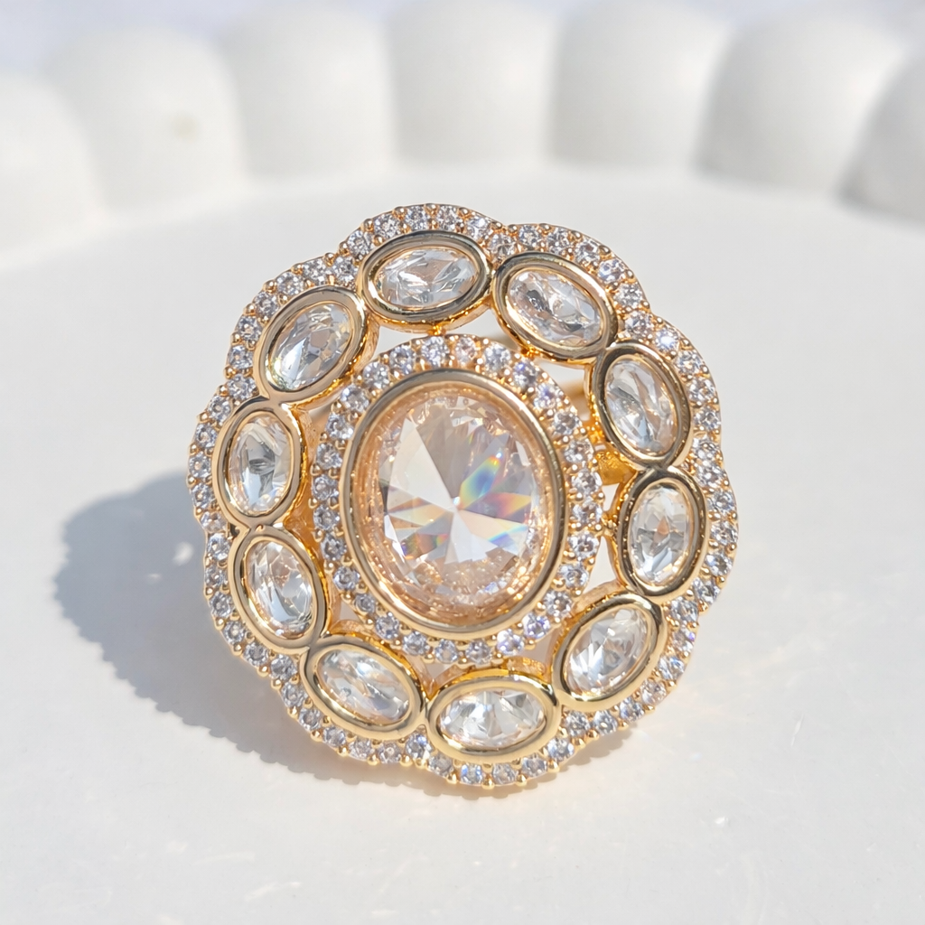 Antique Gold Oval Kundan Statement Adjustable Ring