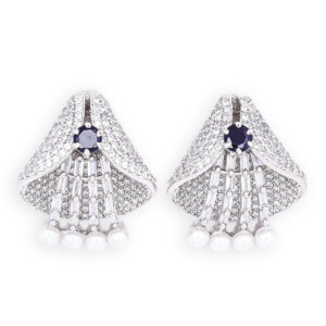 Elegant Silver finished Stud